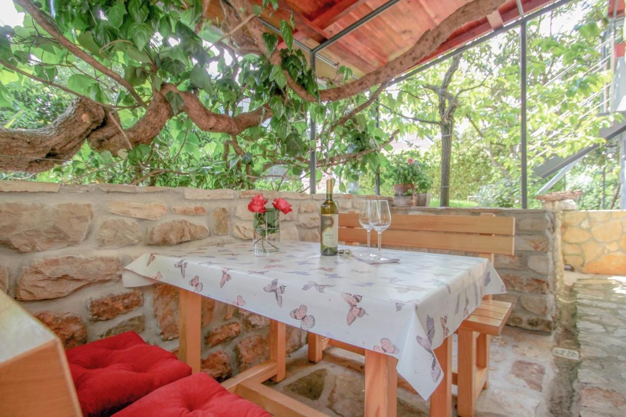 Carla Guest House Novigrad Istria Eksteriør bilde