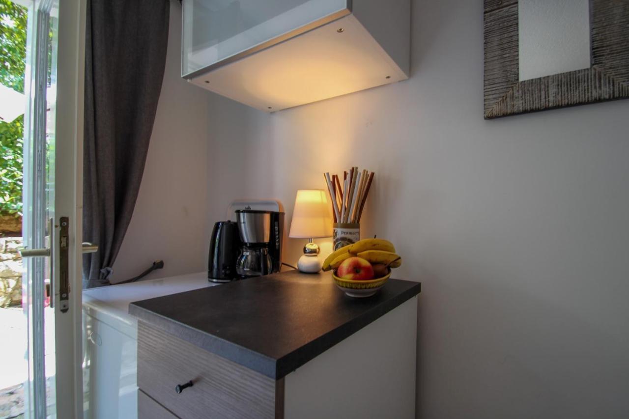 Carla Guest House Novigrad Istria Eksteriør bilde