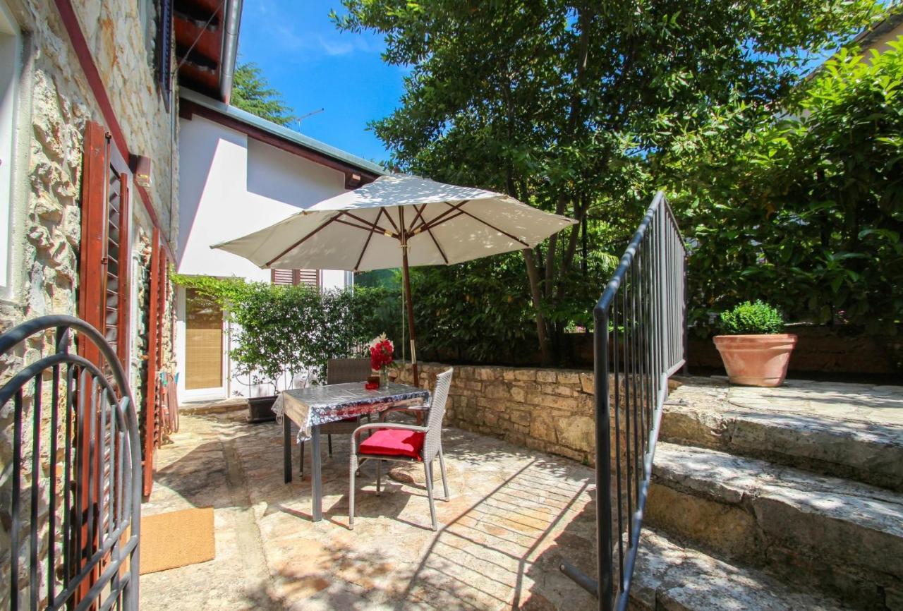 Carla Guest House Novigrad Istria Eksteriør bilde
